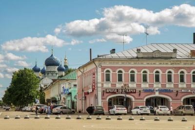 Турова Е.А. Работы архитектурного отряда Древнерусской экспедиции в 2004 году.