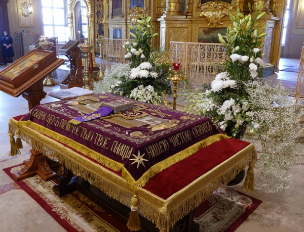 Дмитриевский А. А. Вынос плащаницы на вечерне в Великий пяток.