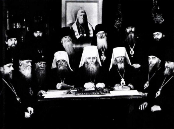 Иоанн (Снычев). Церковные деятели Русской Православной Церкви 20-30-х годов [XX в.].