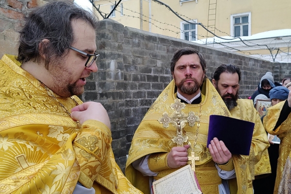 В день памяти свт. Николая Японского в Преображенском храме состоялось праздничное богослужение.