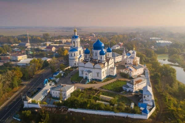 Воронин Н. Н. Владимир, Боголюбово, Суздаль, Юрьев-Польской. Книга-спутник по древним городам Владимирской земли.