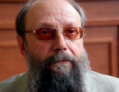 Гаврюшин Н. К. Диалектика достоинства в православном понимании.