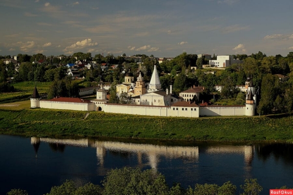 Арсений (Завьялов), архимандрит. Историческое описание Старицкого Успенского монастыря.