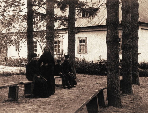 Симеон (Кулагин). Оптинская смута 1910-1912 гг. в контексте исторических событий.