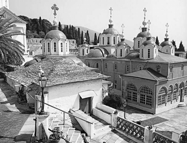 Леонид (Кавелин), архимандрит. Рассказ о святогорских монастырях архимандрита Феофана (Сербина).