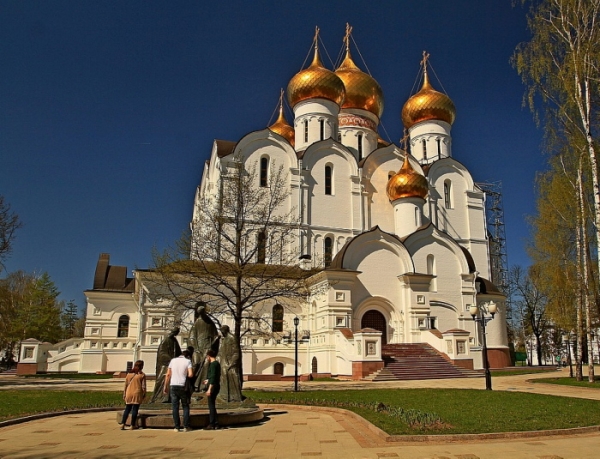 Лебедев А. П. Успенский кафедральный собор в Ярославле.