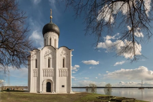 Афанасьев К. Н. Были галереи или нет. О прошлом храма Покрова на Нерли.