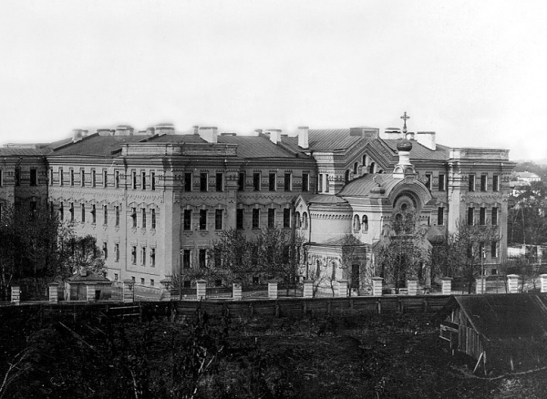 Иерусалимская С. Ю. Духовные семинарии Верхнего Поволжья в первой половине XIX столетия.